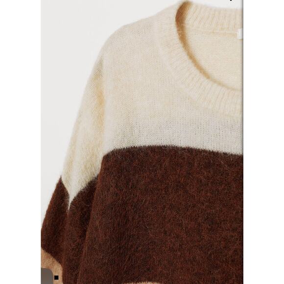 H&M Womens Oversized Mohair Wool Blend Sweater Streetwear Fall Fashion XS - Picture 3 of 6